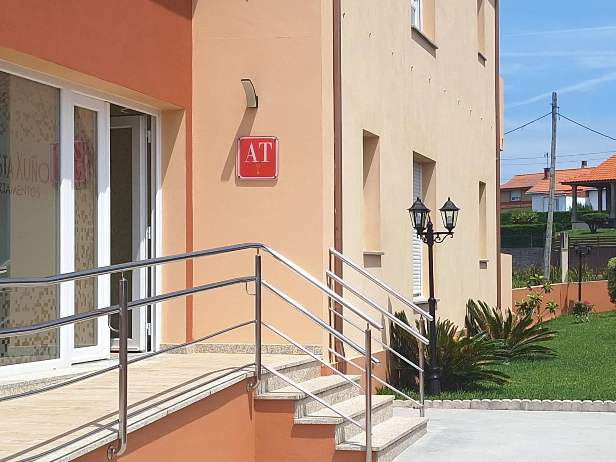 Apartamentos Costa Xuno A Coruna Bagian luar foto