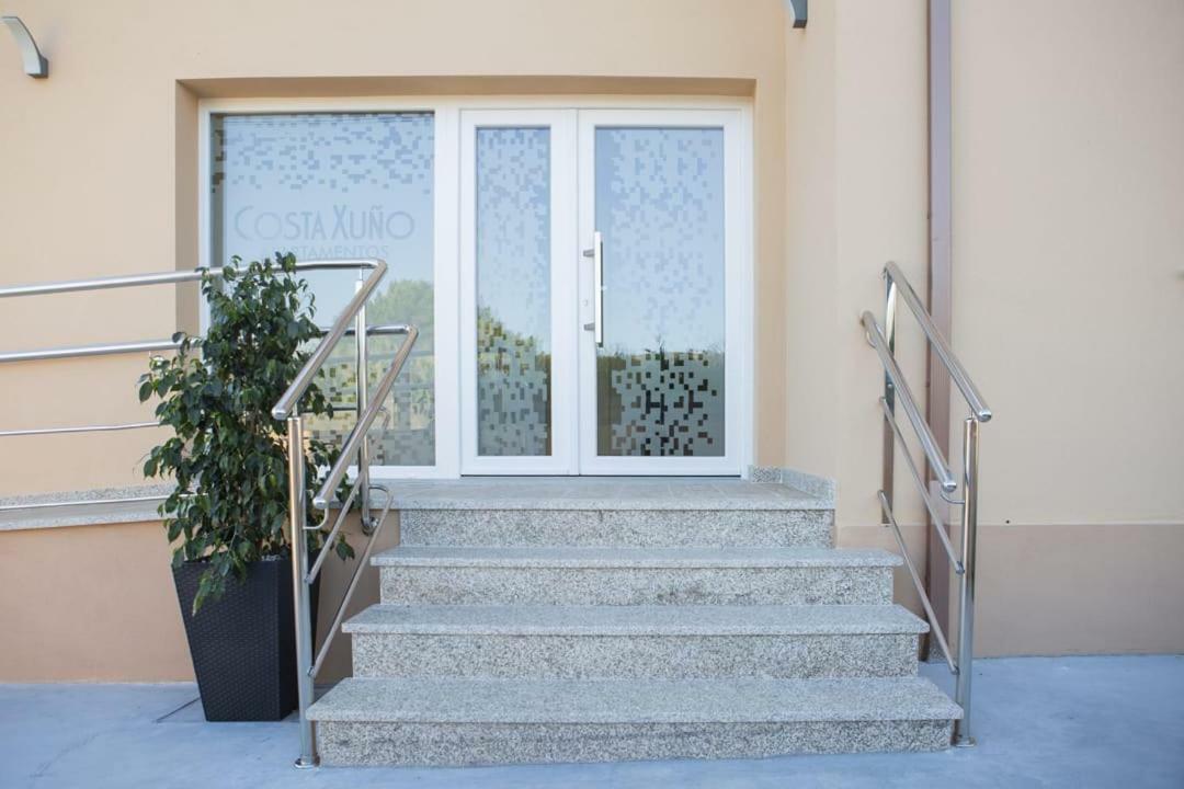 Apartamentos Costa Xuno A Coruna Bagian luar foto